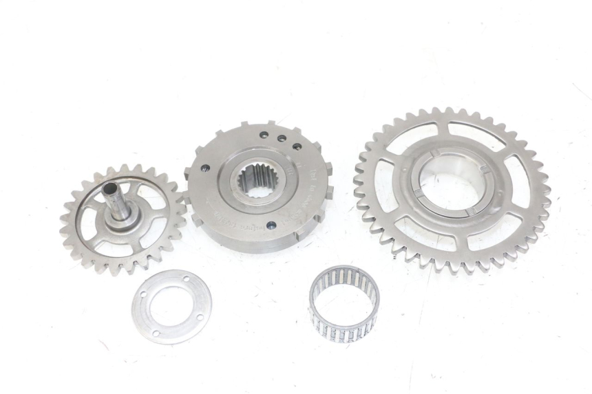 photo de ENGRENAGEM LIVRE DO MOTOR DE ARRANQUE HONDA CB R 1000 (2018 - 2023) - Detalhe da peça