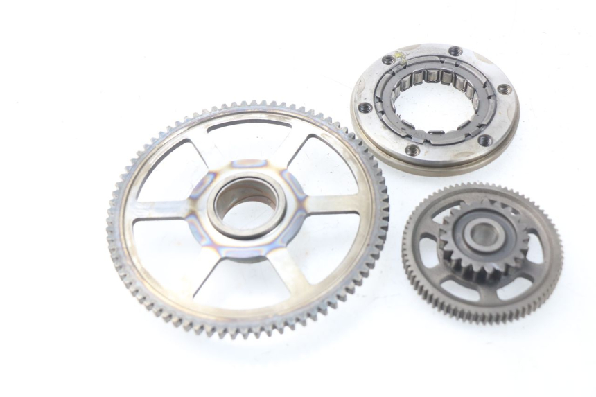 photo de ENGRENAGEM LIVRE DO MOTOR DE ARRANQUE YAMAHA FJR ABS 1300 (2006 - 2012) - Zoom do estado de desgaste