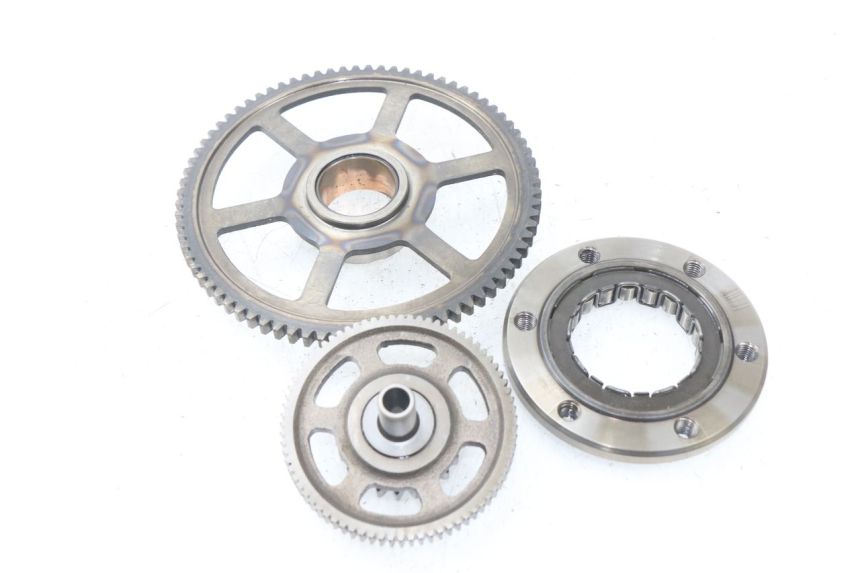 photo de ENGRENAGEM LIVRE DO MOTOR DE ARRANQUE YAMAHA FJR ABS 1300 (2006 - 2012) - Zoom do estado de desgaste