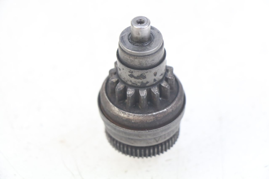 photo de ENGRENAGEM LIVRE DO MOTOR DE ARRANQUE PIAGGIO FLY 4T 50 (2013 - 2017) - Zoom do estado de desgaste