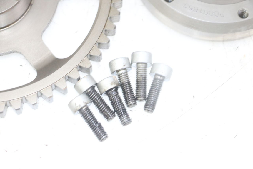 photo de ENGRENAGEM LIVRE DO MOTOR DE ARRANQUE HONDA FORZA ABS 300 (2013 - 2017) - Pontos de fixação
