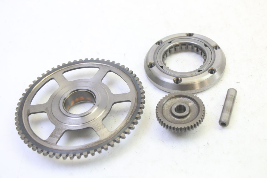 photo de ENGRENAGEM LIVRE DO MOTOR DE ARRANQUE YAMAHA FZ6 N FAZER 600 (2004 - 2006) - Vista geral