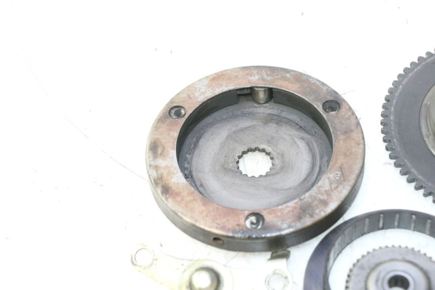photo de ENGRENAGEM LIVRE DO MOTOR DE ARRANQUE NECO GPX LC 2T 50 (2014 - 2018) - Pontos de fixação