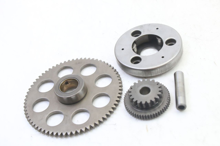 photo de ENGRENAGEM LIVRE DO MOTOR DE ARRANQUE SUZUKI GS GSE 500 (2001 - 2003) - Vista principal