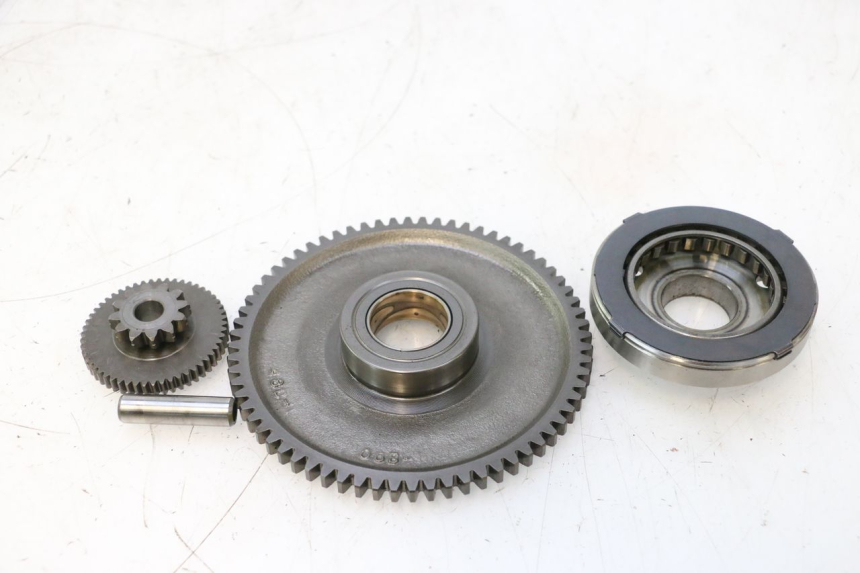 photo de RODA LIVRE DE PARTIDA SUZUKI GSF N BANDIT 1200 (2001 - 2005) - Detalhe da peça