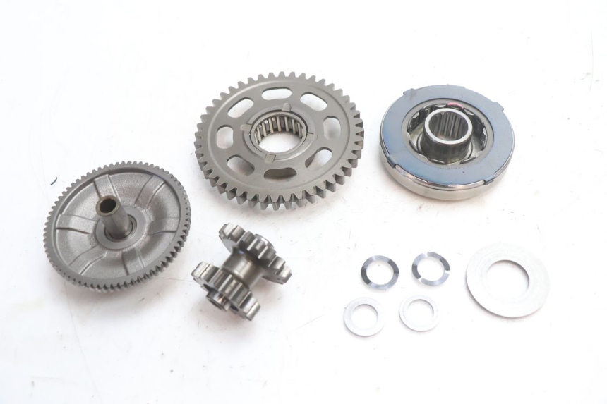 photo de ENGRENAGEM LIVRE DO MOTOR DE ARRANQUE SUZUKI GSR 600 (2005 - 2012) - Zoom do estado de desgaste