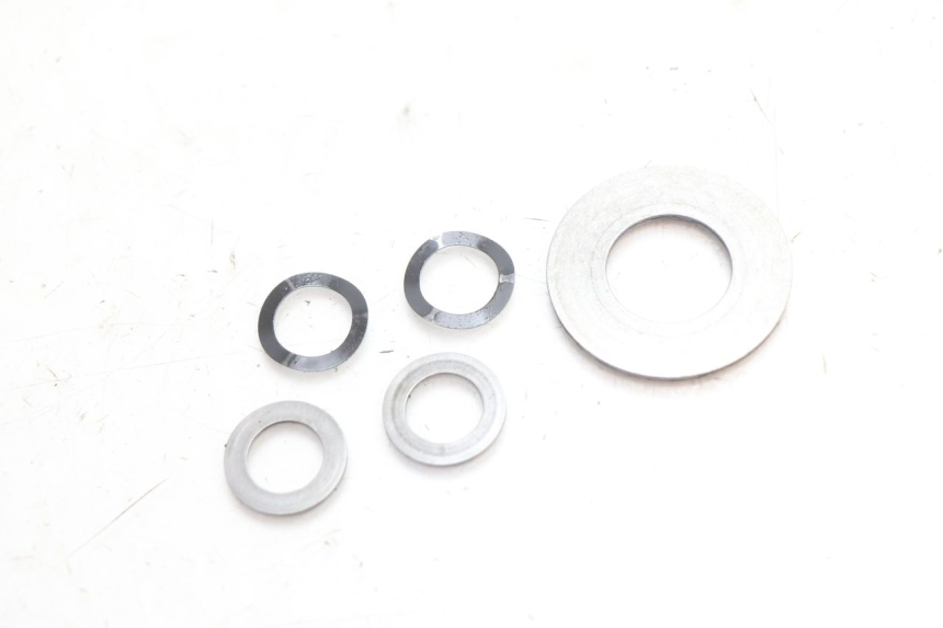 photo de ENGRENAGEM LIVRE DO MOTOR DE ARRANQUE SUZUKI GSR 600 (2005 - 2012) - Ampliação técnica