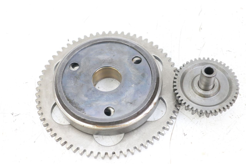 photo de ENGRENAGEM LIVRE DO MOTOR DE ARRANQUE SUZUKI GSX E 250 (1982 - 1983) - Detalhe da peça