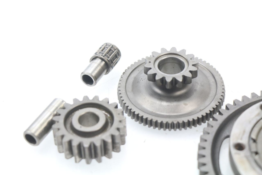 photo de ENGRENAGEM LIVRE DO MOTOR DE ARRANQUE SUZUKI GSX-R GSXR 600 (2008 - 2010) - Ampliação técnica