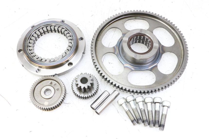 photo de ENGRENAGEM LIVRE DO MOTOR DE ARRANQUE HONDA VT C2 SHADOW 750 (1997 - 2001) - Vista principal