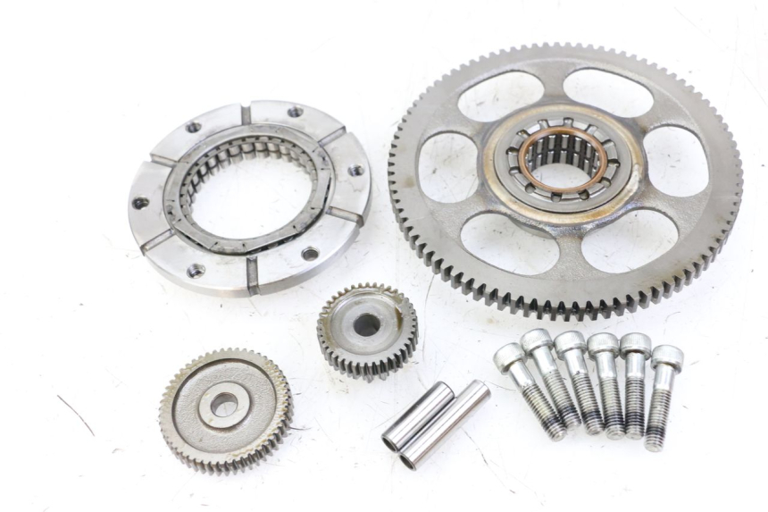 photo de ENGRENAGEM LIVRE DO MOTOR DE ARRANQUE HONDA VT C2 SHADOW 750 (1997 - 2001) - Ampliação técnica