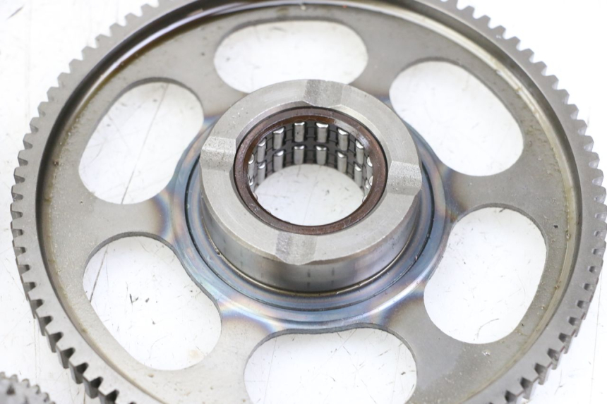 photo de ENGRENAGEM LIVRE DO MOTOR DE ARRANQUE HONDA VT C2 SHADOW 750 (1997 - 2001) - Pontos de fixação