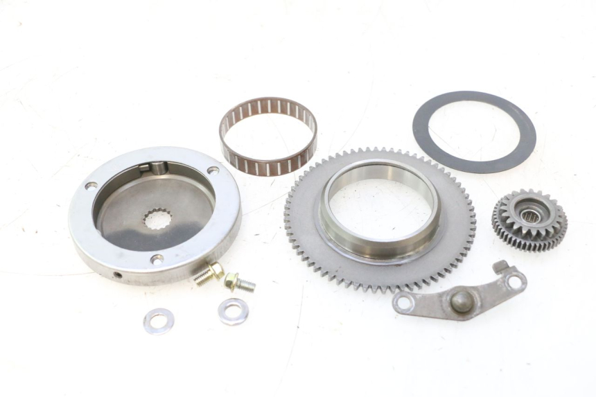 photo de ENGRENAGEM LIVRE DO MOTOR DE ARRANQUE KEEWAY HURRICANE 50 (2006 - 2019) - Vista principal