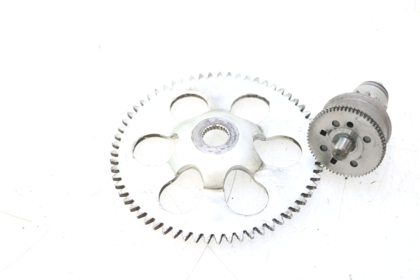 photo de ENGRENAGEM LIVRE DO MOTOR DE ARRANQUE PEUGEOT LUDIX 50 (2005 - 2007) - Zoom do estado de desgaste