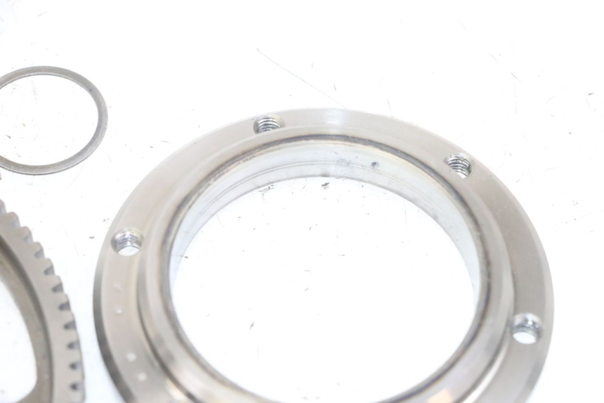 photo de ENGRENAGEM LIVRE DO MOTOR DE ARRANQUE HONDA NTV DEAUVILLE ABS 700 (2007 - 2016) - Pontos de fixação