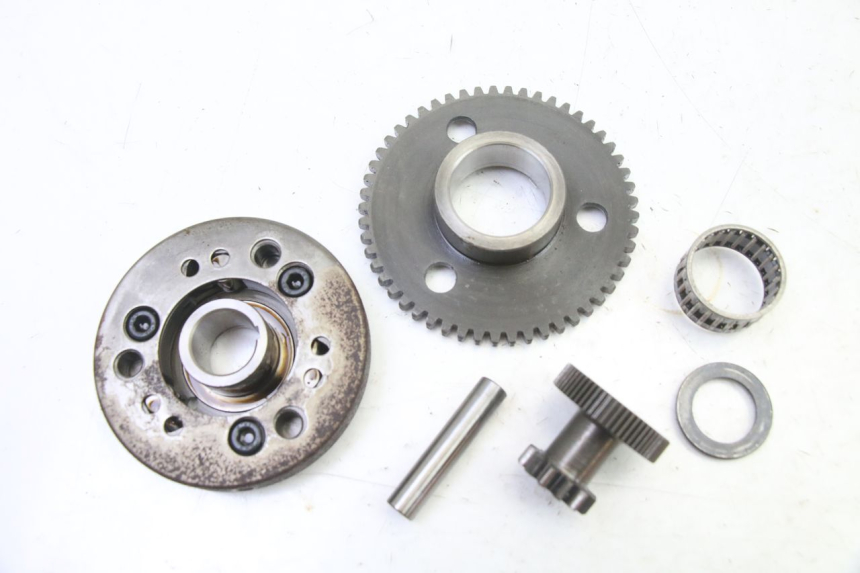 photo de ENGRENAGEM LIVRE DO MOTOR DE ARRANQUE SYM ORBIT 2 4T 50 (2008 - 2017) - Detalhe da peça