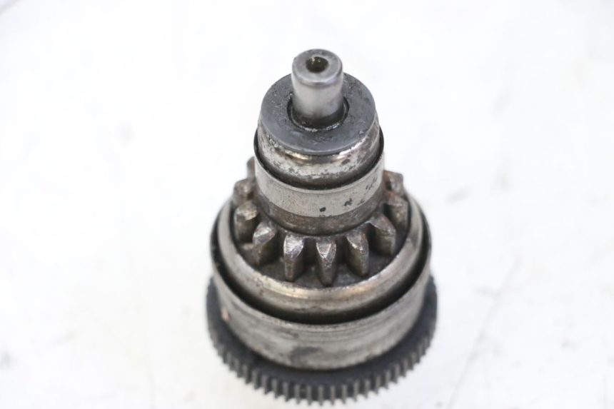 photo de ENGRENAGEM LIVRE DO MOTOR DE ARRANQUE PIAGGIO VESPA S 2T 50 (2007 - 2014) - Zoom do estado de desgaste