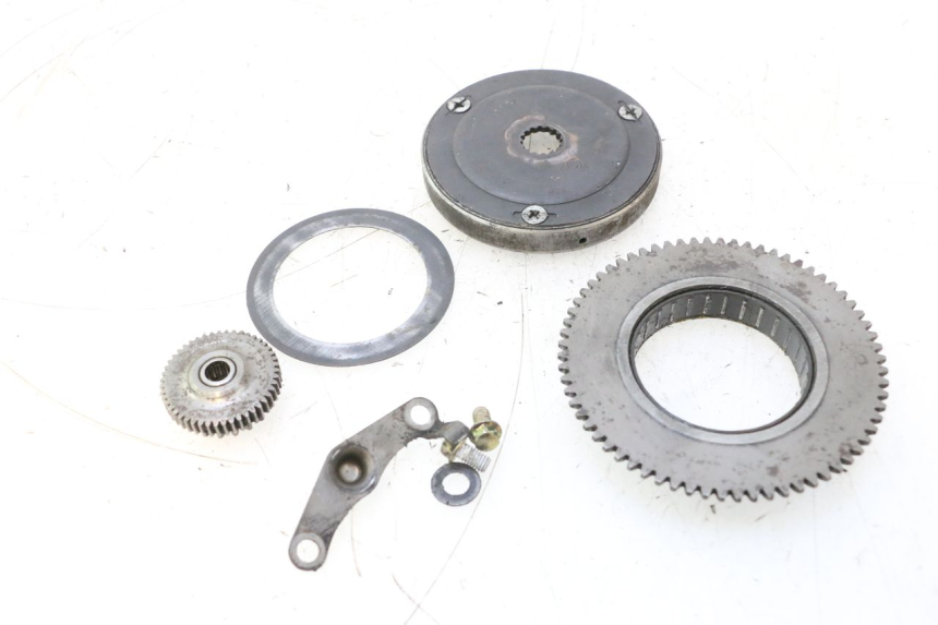 photo de ENGRENAGEM LIVRE DO MOTOR DE ARRANQUE RIDE RACE GT 2T 50 (2012 - 2017) - Pontos de fixação