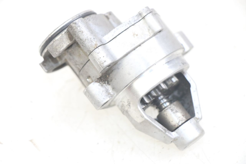 photo de ENGRENAGEM LIVRE DO MOTOR DE ARRANQUE GILERA RK 50 (1996 - 1999) - Outro ângulo de visão
