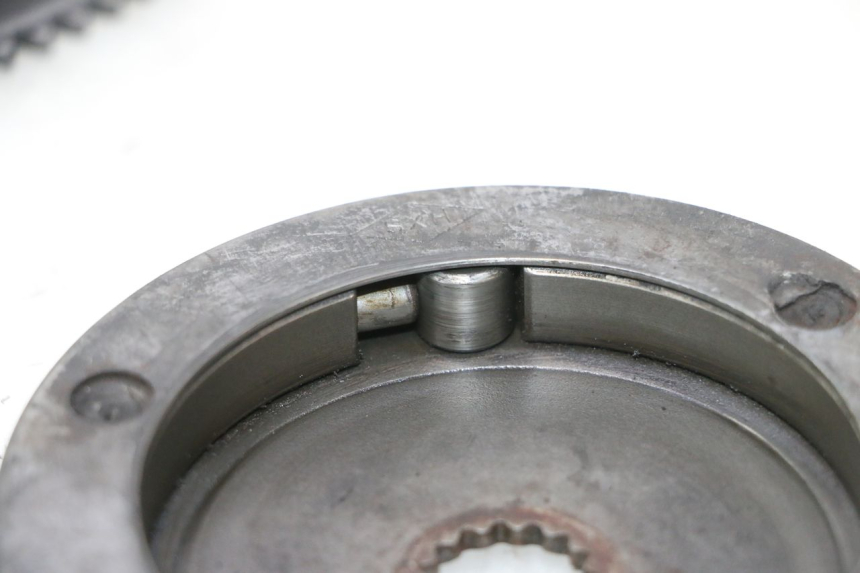 photo de ENGRENAGEM LIVRE DO MOTOR DE ARRANQUE TNT MOTOR ROMA 10' 2T 50 (2011 - 2018) - Pontos de fixação