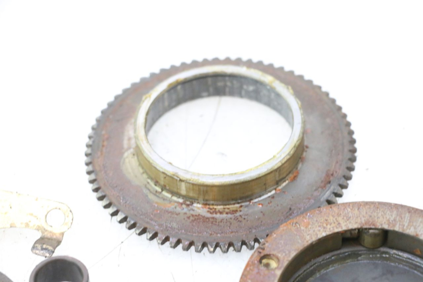 photo de RODA LIVRE DE PARTIDA TNT MOTOR ROMA 12' 2T 50 (2007 - 2018) - Pontos de fixação