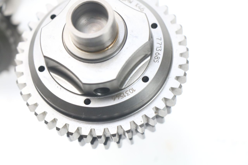 photo de ENGRENAGEM LIVRE DO MOTOR DE ARRANQUE BMW S RR ABS S1000RR 1000 (2009 - 2011) - Pontos de fixação