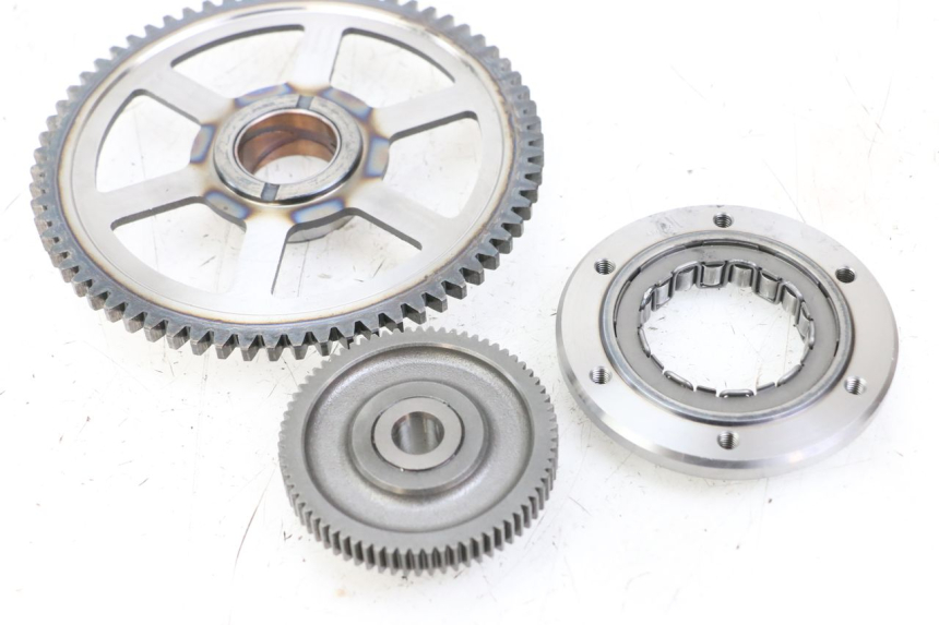 photo de ENGRENAGEM LIVRE DO MOTOR DE ARRANQUE YAMAHA TDM ABS 900 (2002 - 2014) - Zoom do estado de desgaste