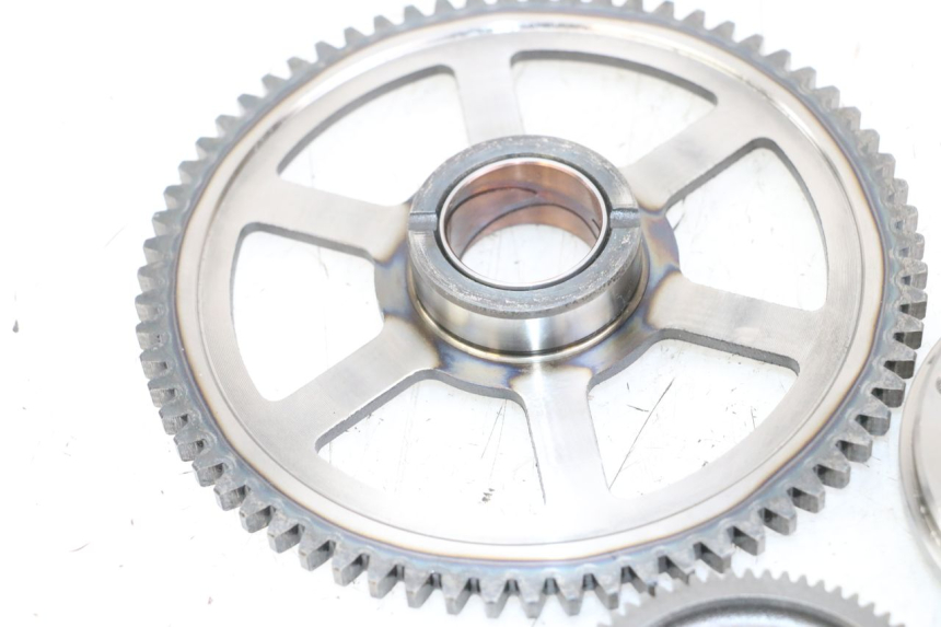 photo de ENGRENAGEM LIVRE DO MOTOR DE ARRANQUE YAMAHA TDM ABS 900 (2002 - 2014) - Pontos de fixação