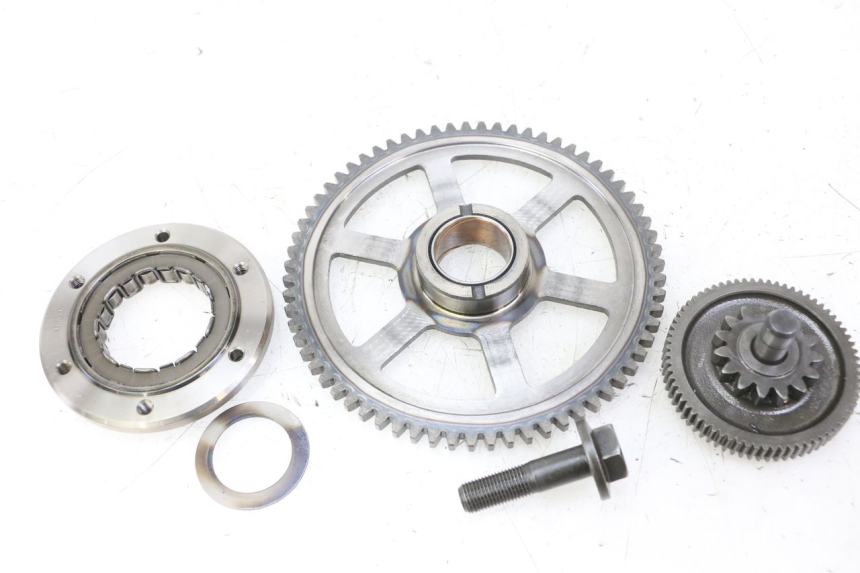photo de ENGRENAGEM LIVRE DO MOTOR DE ARRANQUE YAMAHA TDM ABS 900 (2002 - 2014) - Vista principal