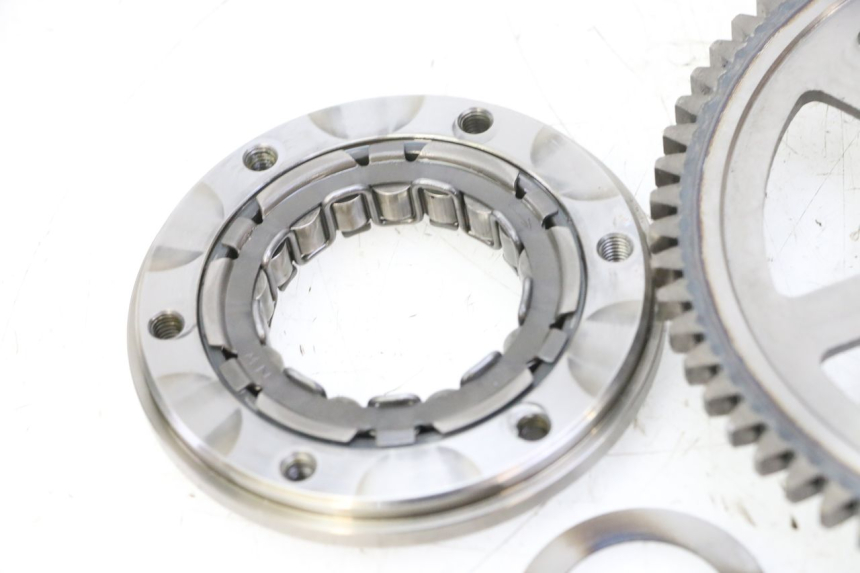 photo de ENGRENAGEM LIVRE DO MOTOR DE ARRANQUE YAMAHA TDM ABS 900 (2002 - 2014) - Ampliação técnica