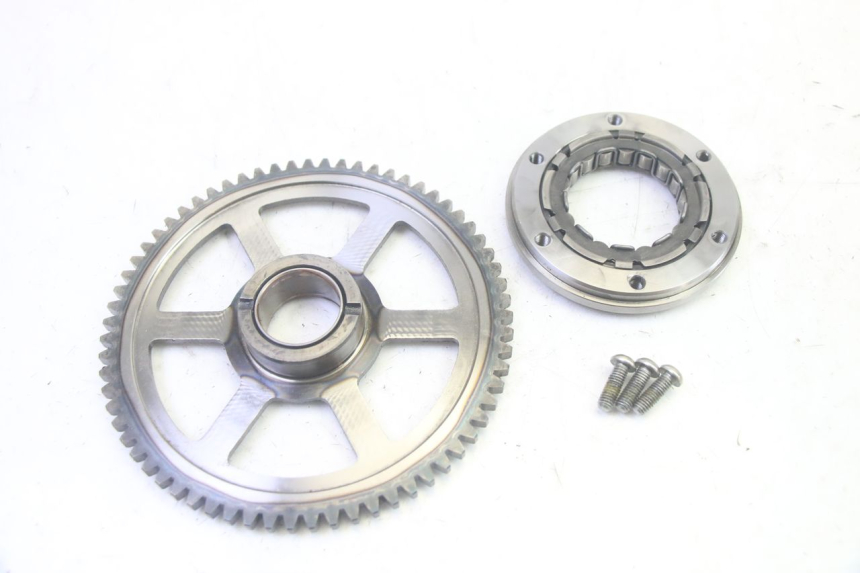 photo de ENGRENAGEM LIVRE DO MOTOR DE ARRANQUE YAMAHA TDM ABS 900 (2002 - 2014) - Vista principal