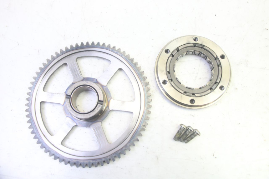 photo de ENGRENAGEM LIVRE DO MOTOR DE ARRANQUE YAMAHA TDM ABS 900 (2002 - 2014) - Detalhe da peça