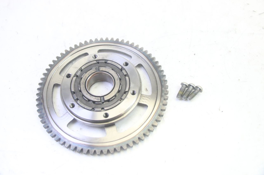photo de ENGRENAGEM LIVRE DO MOTOR DE ARRANQUE YAMAHA TDM ABS 900 (2002 - 2014) - Outro ângulo de visão