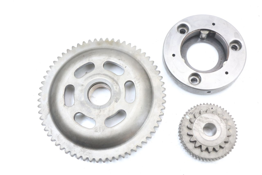photo de ENGRENAGEM LIVRE DO MOTOR DE ARRANQUE SUZUKI UH BURGMAN 125 (2002 - 2006) - Vista principal