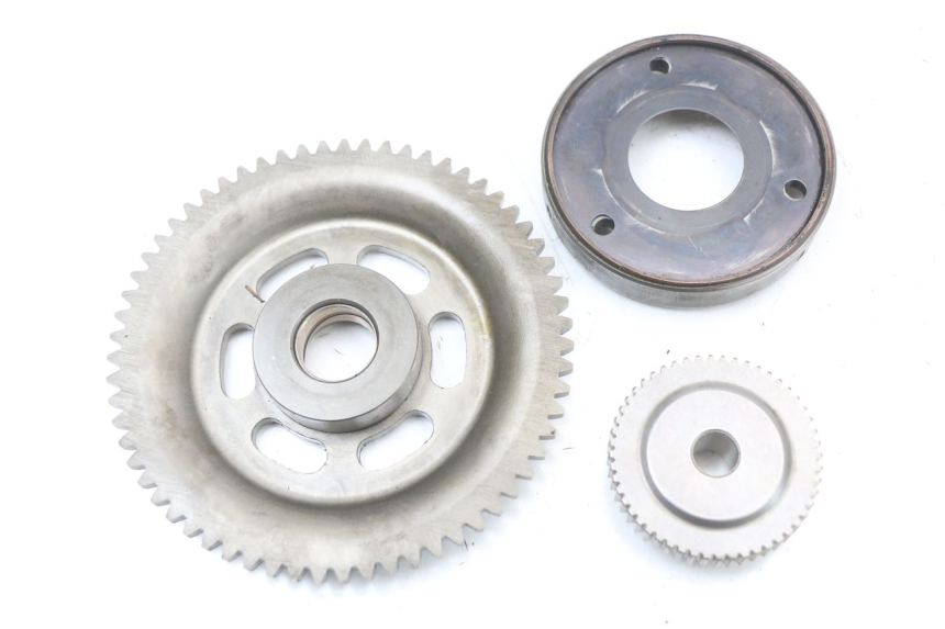 photo de ENGRENAGEM LIVRE DO MOTOR DE ARRANQUE SUZUKI UH BURGMAN 125 (2002 - 2006) - Detalhe da peça