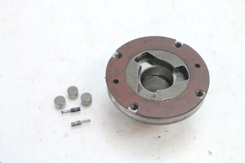 photo de RODA LIVRE DE PARTIDA PIAGGIO VESPA PK FL 2T 50 (1990 - 1996) - Outro ângulo de visão