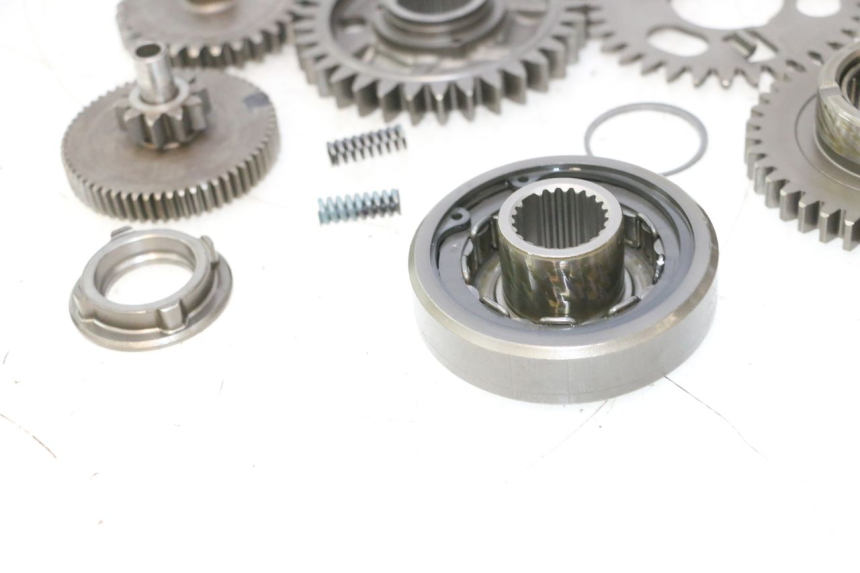 photo de ENGRENAGEM LIVRE DO MOTOR DE ARRANQUE HONDA VFR FI RC46 800 (1998 - 2001) - Peça verificada