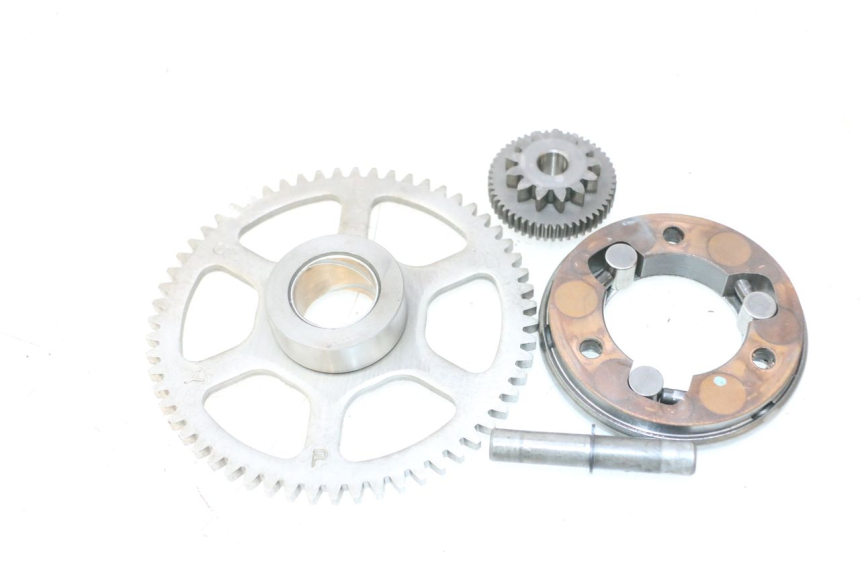 photo de ENGRENAGEM LIVRE DO MOTOR DE ARRANQUE YAMAHA XMAX X-MAX 125 (2006 - 2009) - Outro ângulo de visão