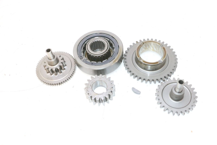 photo de RODA LIVRE DE PARTIDA HONDA XLV VARADERO 125 (2007 - 2012) - Detalhe da peça
