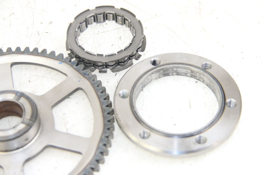 photo de ENGRENAGEM LIVRE DO MOTOR DE ARRANQUE YAMAHA XP T-MAX TMAX 500 (2004 - 2007) - Ampliação técnica