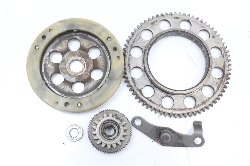 photo de ENGRENAGEM LIVRE DO MOTOR DE ARRANQUE YAMAHA YE ZEST 50 (1992 - 1998) - Vista principal