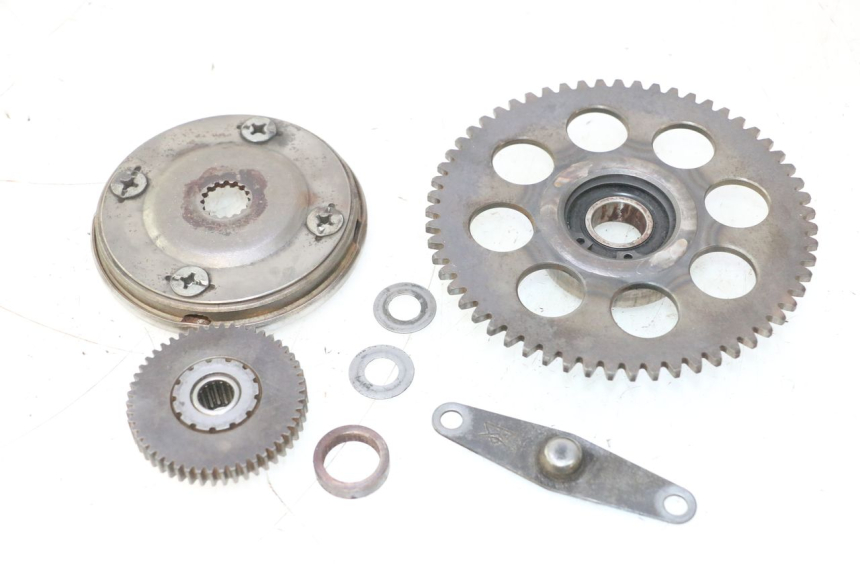 photo de ENGRENAGEM LIVRE DO MOTOR DE ARRANQUE YAMAHA YP MAJESTY 125 (2002 - 2006) - Pontos de fixação