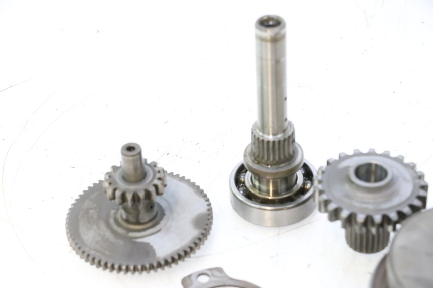 photo de RODA LIVRE DE PARTIDA YAMAHA YZF R GENESIS 750 (1993 - 1998) - Pontos de fixação