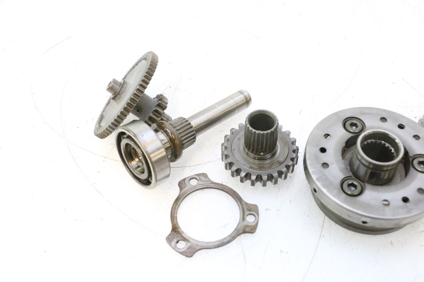 photo de RODA LIVRE DE PARTIDA YAMAHA YZF R GENESIS 750 (1993 - 1998) - Marcações e referências