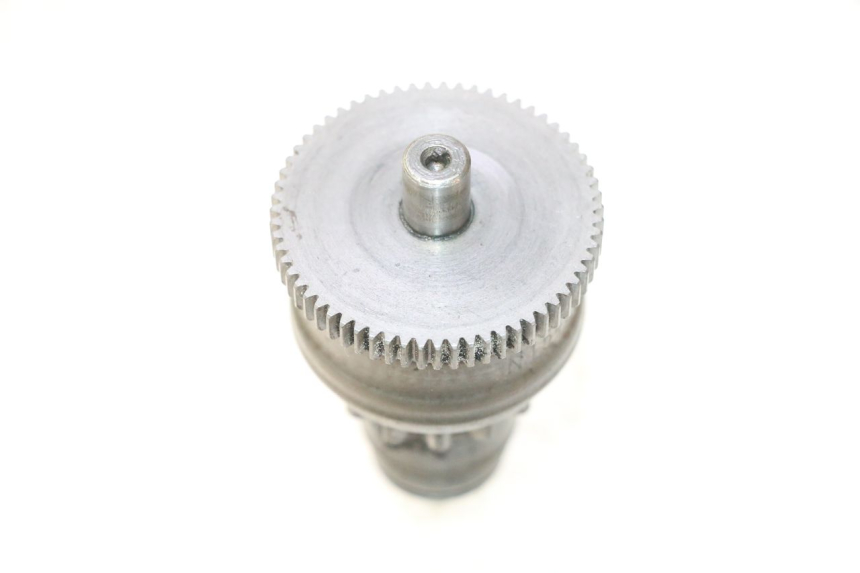 photo de ENGRENAGEM LIVRE DO MOTOR DE ARRANQUE PIAGGIO ZIP 2T 50 (2009 - 2019) - Detalhe da peça