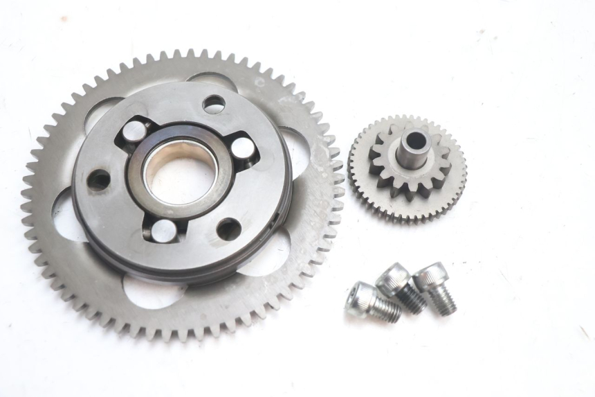 photo de ENGRENAGEM LIVRE DO MOTOR DE ARRANQUE KAWASAKI ZX-6R ZX6R 600 (2000 - 2002) - Vista principal
