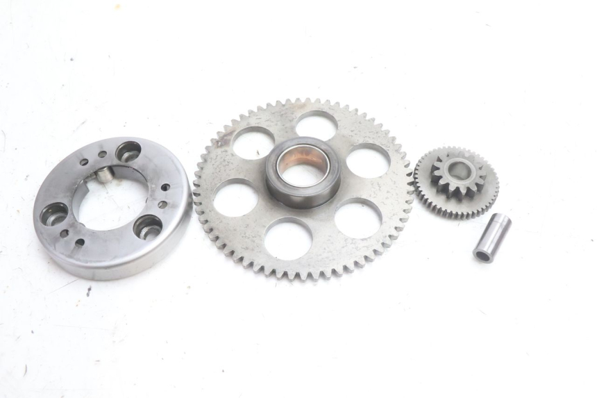 photo de RODA LIVRE DE PARTIDA KAWASAKI ZZR 600 (1995 - 2004) - Outro ângulo de visão