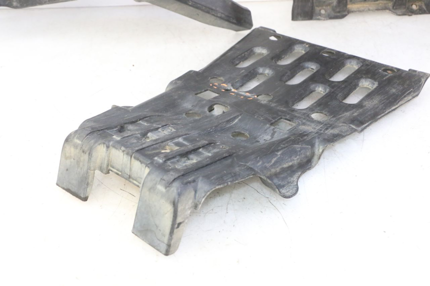 photo de PROTETOR DE MOTOR YAMAHA YFM GRIZZLY 550 (2008 - 2015) - Ampliação dos componentes