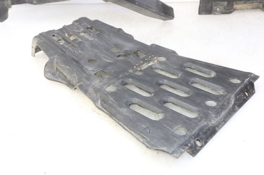 photo de PROTETOR DE MOTOR YAMAHA YFM GRIZZLY 550 (2008 - 2015) - Vista de perto