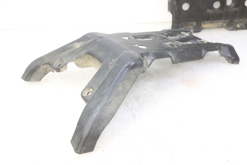 photo de PROTETOR DE MOTOR YAMAHA YFM GRIZZLY 550 (2008 - 2015) - Marcações e referências